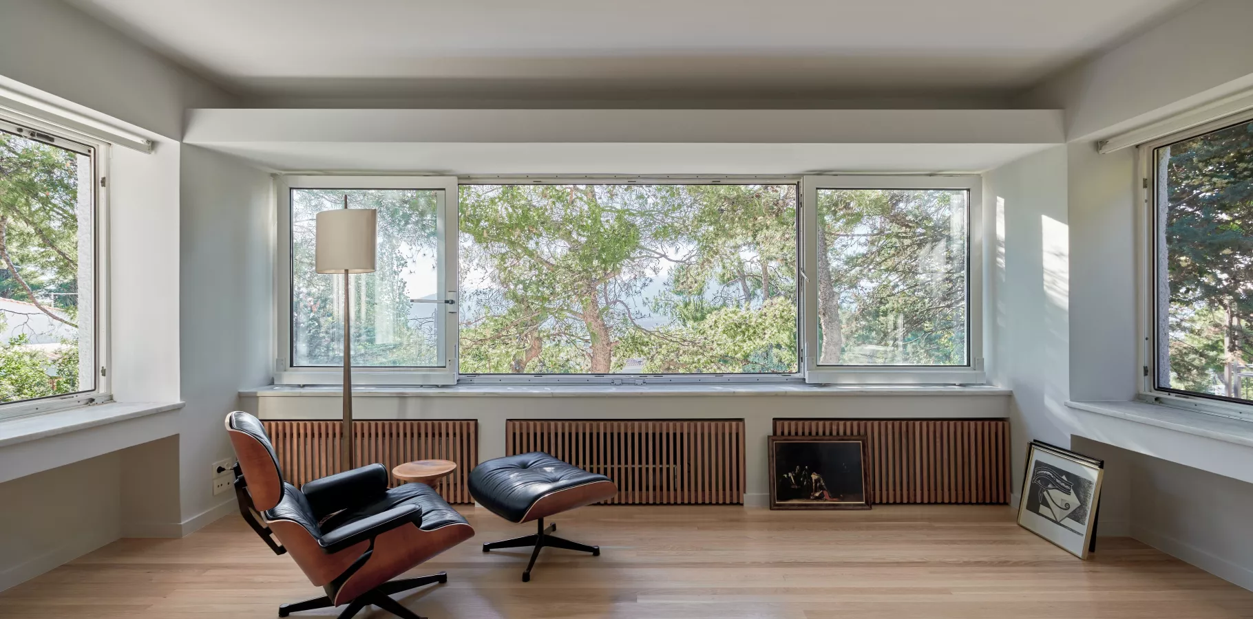 living room views with lounge chair